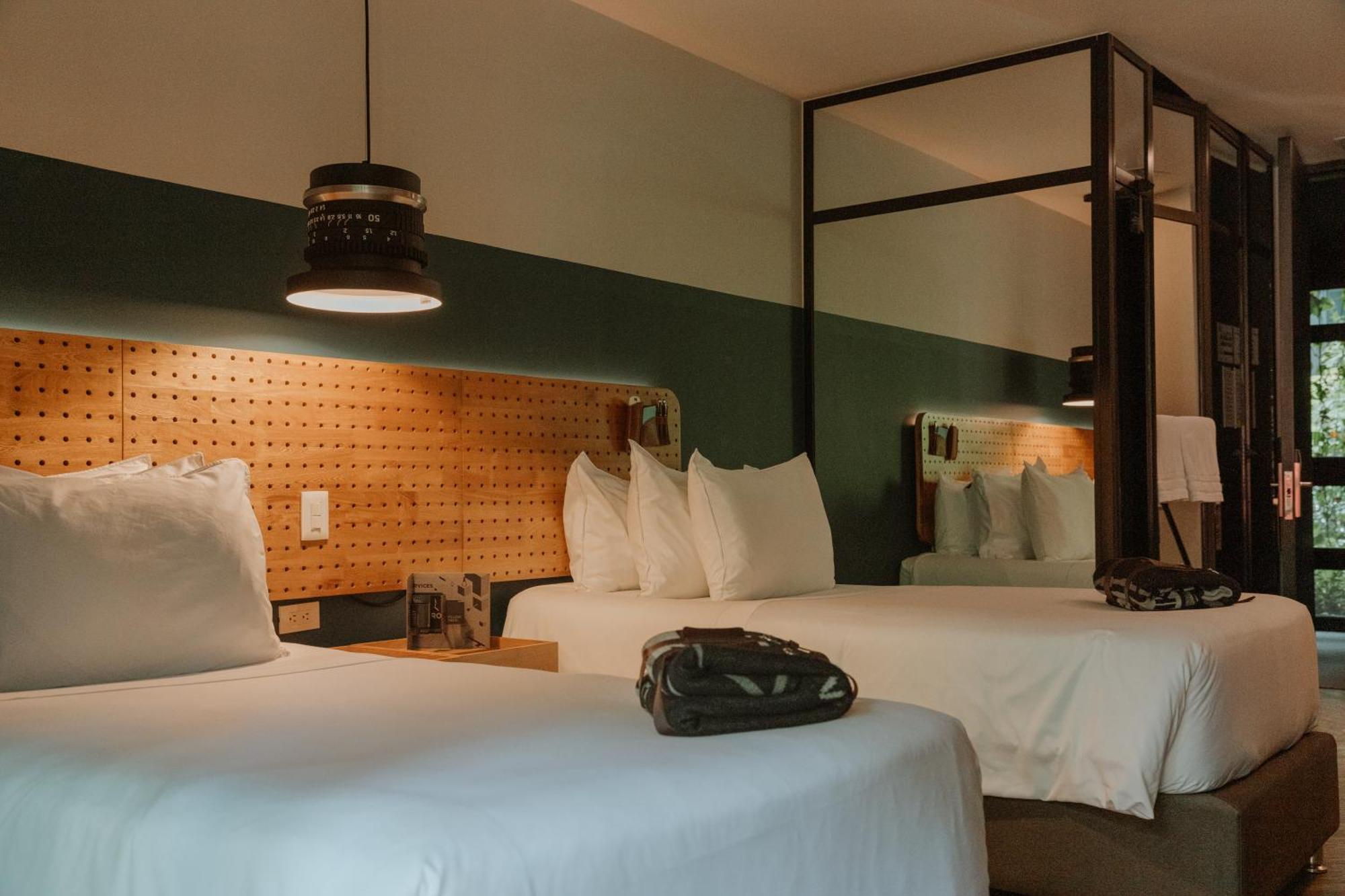 The Click Clack Hotel Medellín Eksteriør billede A room at the Hotel 1728